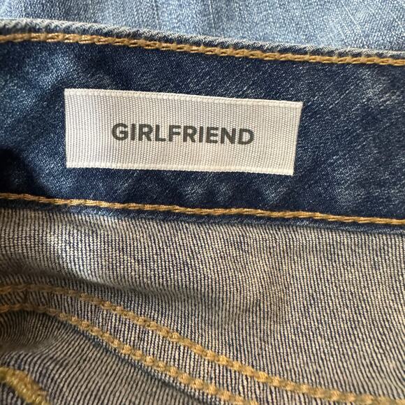 Torrid Girlfriend Fishnet Vintage Stretch Medium Wash Jeans Size 20 NWT - Picture 11 of 13